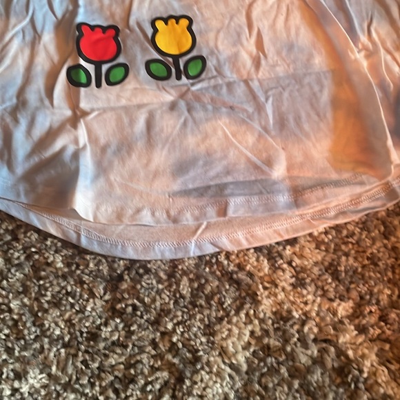 Hello kitty cloud Tee - Picture 6 of 8